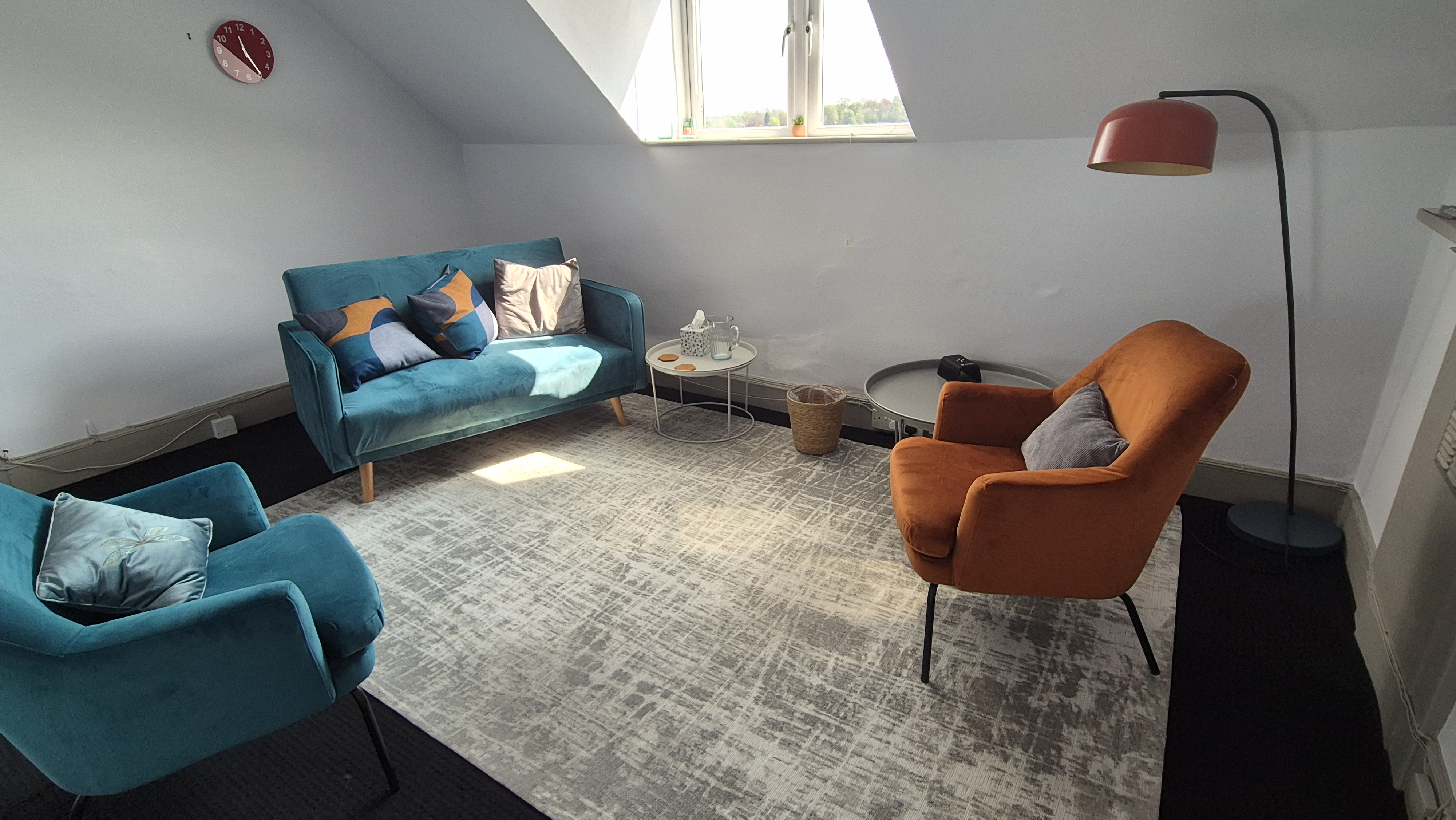 Winchester Therapy Room, Inicio Therapy, Michelle Tan, psychosexual therapy, couples therapy, relationship therapy, therapist, Winchester, SO23